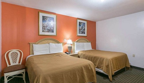Habitación estándar, 2 camas de matrimonio, no fumadores