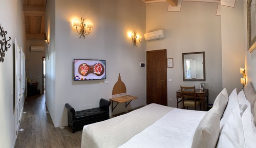 Habitación superior, vistas a la ciudad