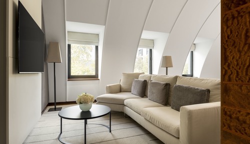 Suite (Belgravia)
