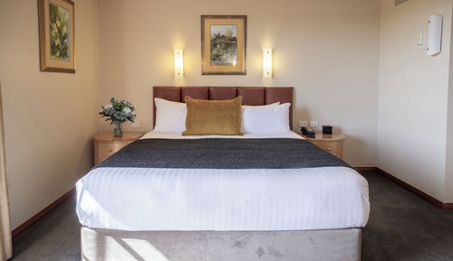 Suite, 1 cama de matrimonio grande, en la zona del patio