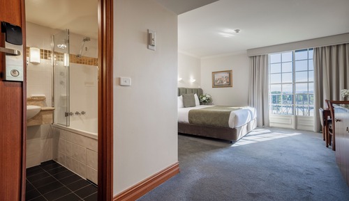 Habitación ejecutiva, 1 cama de matrimonio grande, vistas al campo de golf