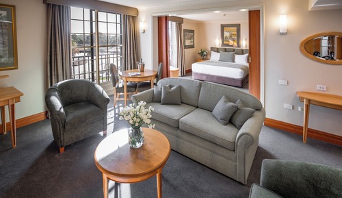 Suite, vistas al campo de golf (Golf)