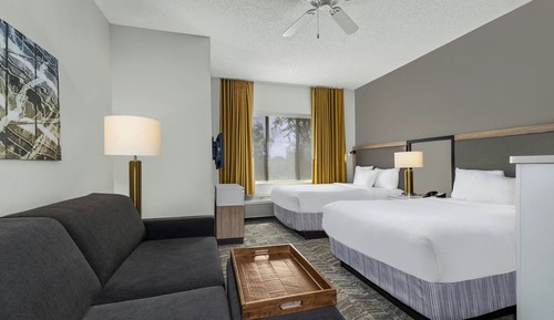 Suite, varias camas, no fumadores