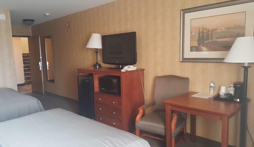 Habitación estándar, 2 camas de matrimonio, accesible para personas con discapacidad, bañera