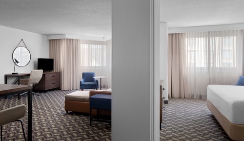 Suite, 1 habitación, no fumadores (Mobility/Hearing Accessible, Tub)