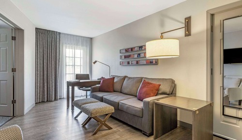 Suite, varias camas, no fumadores (Wet Bar)