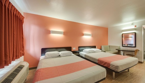 Habitación estándar, 2 camas de matrimonio, fumadores