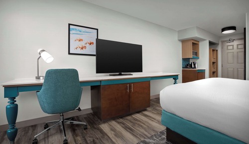 Estándar con cama de matrimonio King