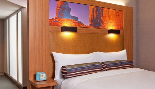 aloft, Habitación, 1 cama de matrimonio grande