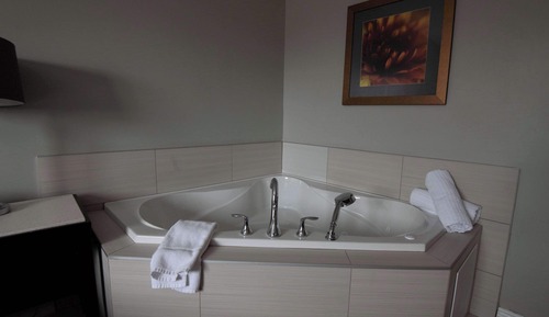 Habitación estándar, 1 cama de matrimonio grande, no fumadores, bañera de hidromasaje (1st Floor)