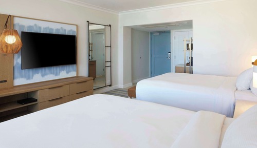 Habitación, 2 camas de matrimonio, vistas al mar (Rainbow Kai, Renovated)