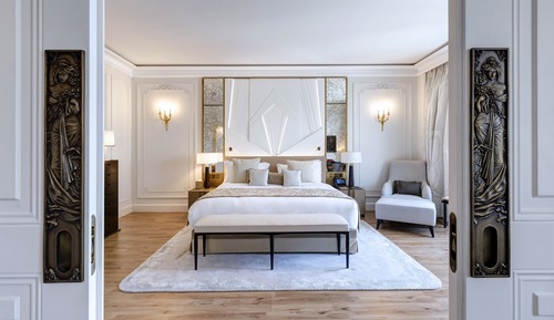 Suite, patio (K. SSE, City or Patio View)