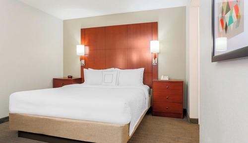 Estudio, 1 cama de matrimonio grande con sofá cama (Mobility/Hearing Accessible, Tub)