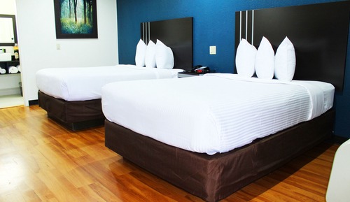 Habitación estándar, 2 camas dobles, no fumadores