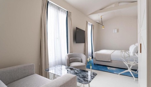 Habitación Familiar Ejecutiva, 2 habitaciones - Minibar soft y café gratis,Chromecast,Prensa digital