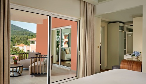 Suite ejecutiva, 1 habitación, no fumadores, vistas al complejo turístico (Corner)