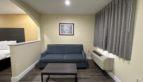 Suite, 1 cama de matrimonio grande con sofá cama, fumadores