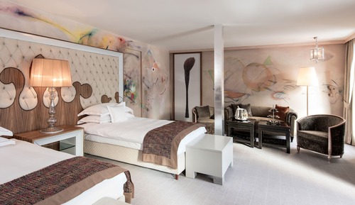Suite junior, varias camas, vistas al lago (55 m²)