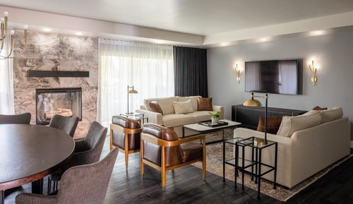 Suite, 1 habitación, balcón, vistas al patio (Dining)