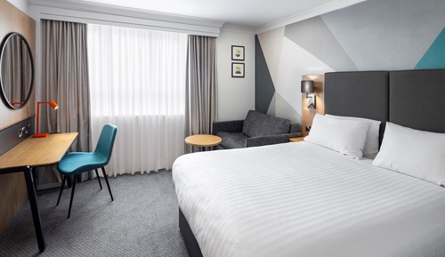 Habitación estándar, 1 cama de matrimonio grande con sofá cama