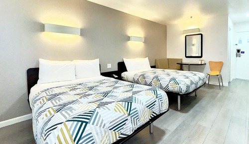 Habitación estándar, 2 camas dobles, no fumadores