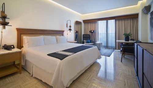 Habitación superior, 1 cama de matrimonio grande, no fumadores, vistas parciales al mar