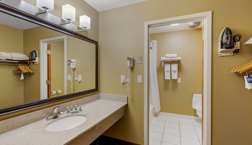 Habitación estándar, 1 cama de matrimonio grande, accesible para personas con discapacidad, bañera