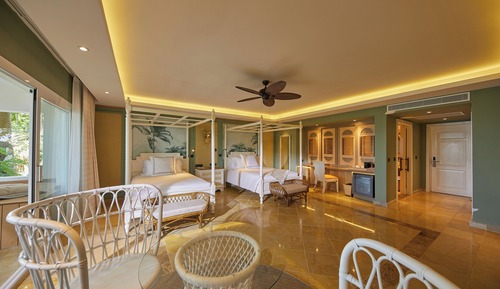 Suite junior (Family, Plunge Pool)
