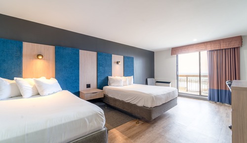 Habitación, 2 camas de matrimonio, vistas al lago (Pet-Friendly)