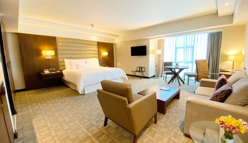 Habitación Grand, 1 cama de matrimonio grande, vistas a la ciudad