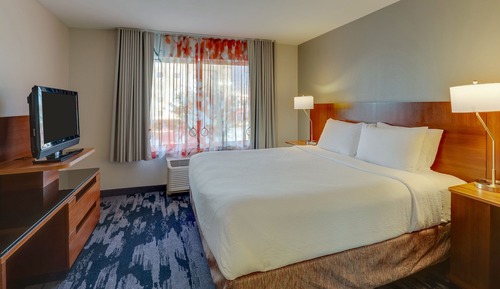 Suite, 1 habitación, no fumadores (Mobility/Hearing Accessible, Tub)