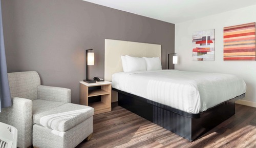 Habitación estándar, 1 cama de matrimonio grande, no fumadores, frigorífico y microondas