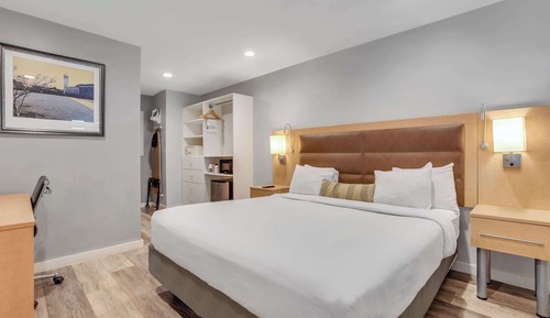 Habitación estándar, 1 cama de matrimonio grande, no fumadores, frigorífico y microondas