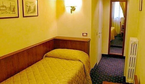 Standard Single Room