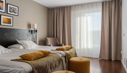 Suite junior, 2 camas individuales, no fumadores (with Sofabed)