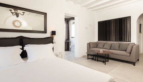 Deluxe Suite Sea View 