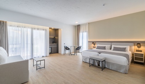 Habitación Deluxe (Superior 2+1)