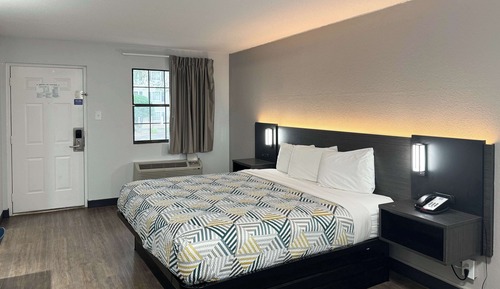 Habitación estándar, 1 cama de matrimonio grande, no fumadores, frigorífico y microondas