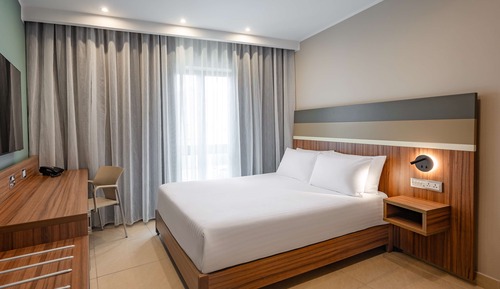 Guest Room, 1 Queen Bed