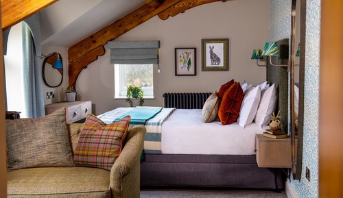 Manor House Feature Room