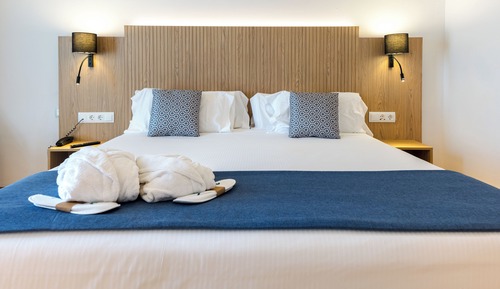 Habitación Doble con Cama Extra-Grande (Spa Access)