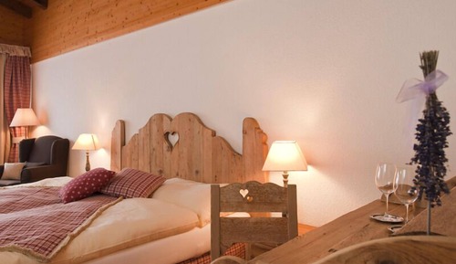 Suite junior, balcón (Alpencharme)