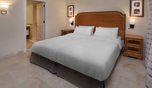 Apartamento, 3 habitaciones, no fumadores, balcón