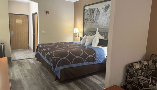 Habitación estándar, 1 cama de matrimonio grande, no fumadores (Mobility)