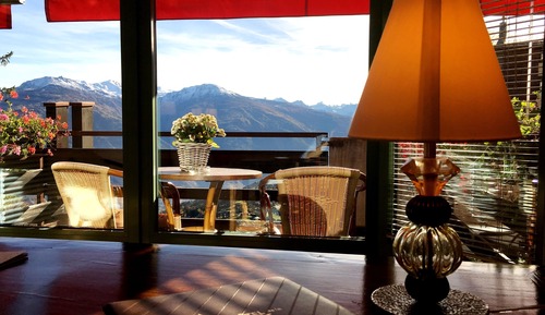 Habitación Deluxe con 1 cama doble o 2 individuales, balcón, vistas a la montaña
