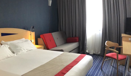 Habitación estándar, 1 cama de matrimonio con sofá cama