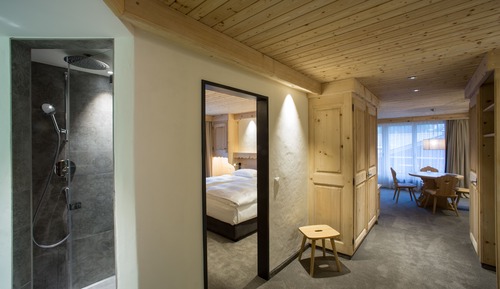 Suite familiar