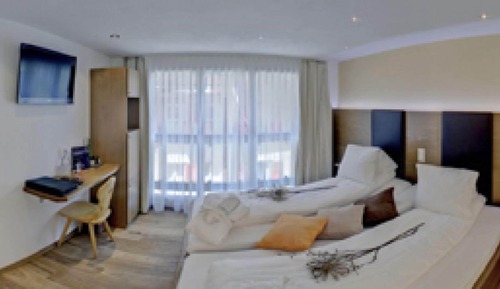 Habitación estándar doble, balcón