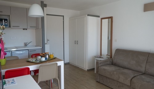 Estudio (for 4 Persons - Harbour or Pool side)