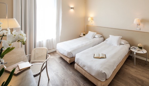 Habitación estándar con 2 camas individuales